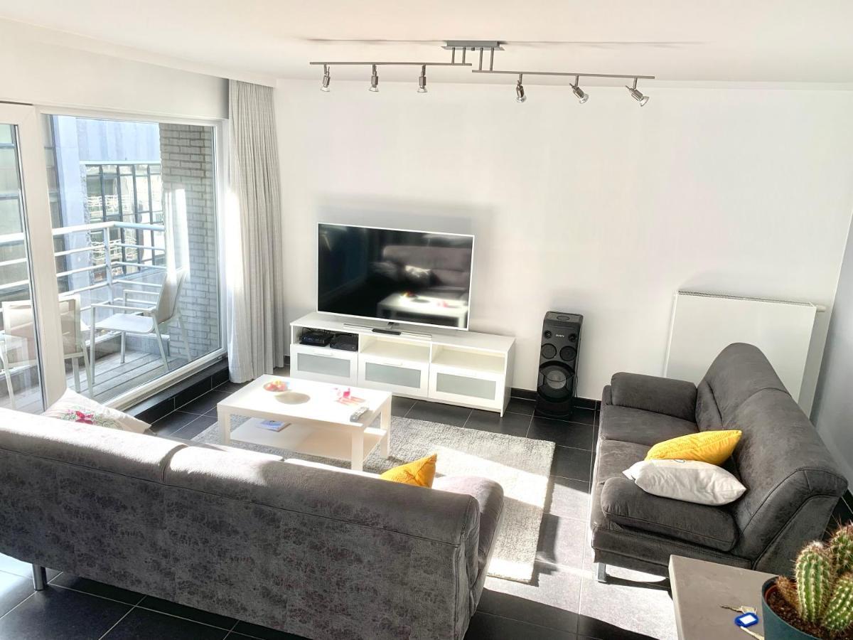 Vakantieappartement Emiel Centrum Oostende Met Garage Экстерьер фото